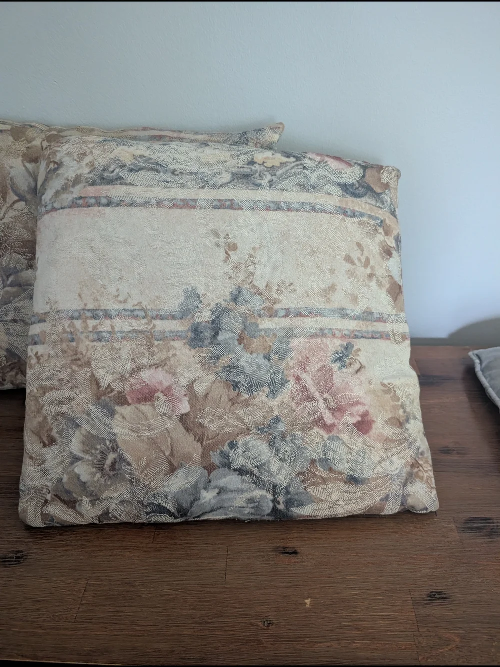 Handmade Vintage Floral Throw Pillow Lot Set Collectible Cute Country Cottage